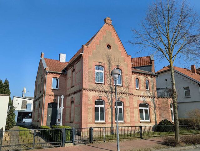 Makellos WGH Laage 01 Ansicht Straße